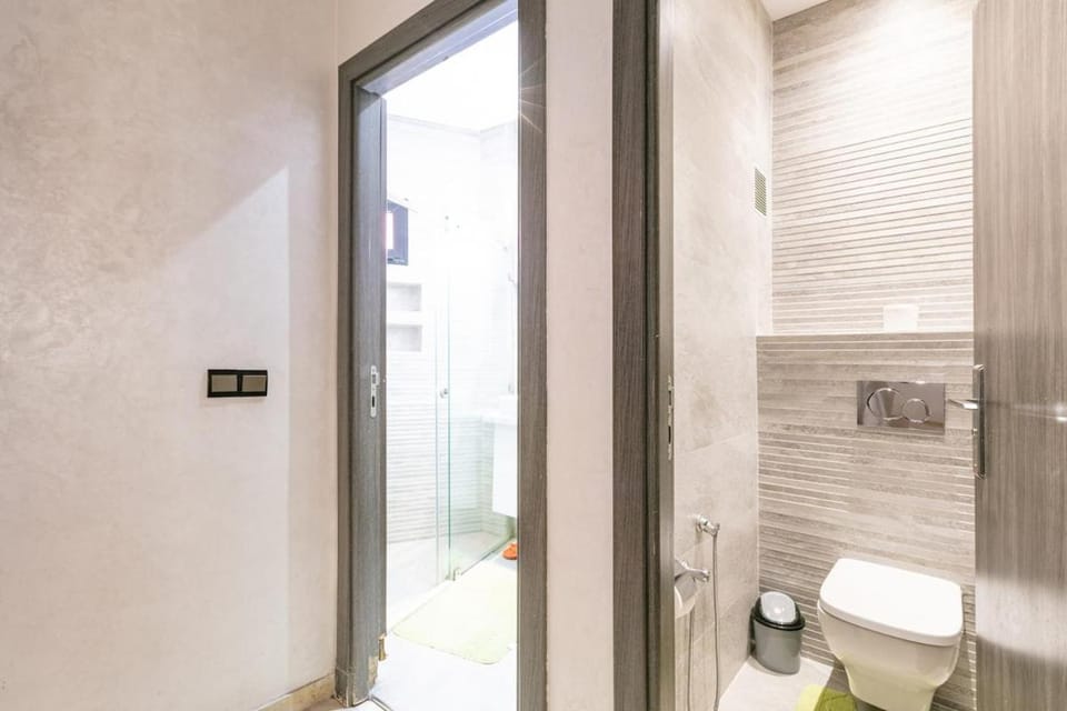 Modern 3-Bedroom apartment with Balcony-Central Gueliz Marrakech Apartment in Marrakesh