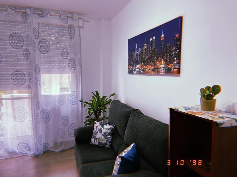 Coqueto alojamiento cercano a las termas B Apartment in Ourense