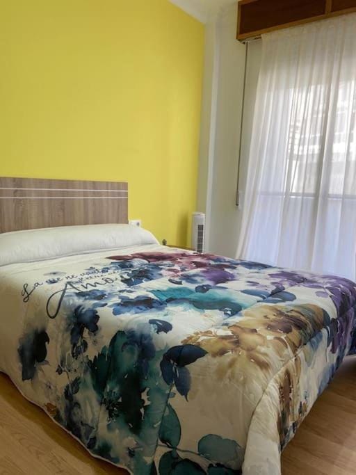 Coqueto alojamiento cercano a las termas B Apartment in Ourense