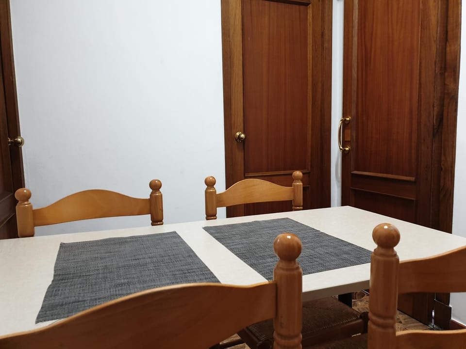Coqueto alojamiento cercano a las termas B Apartment in Ourense