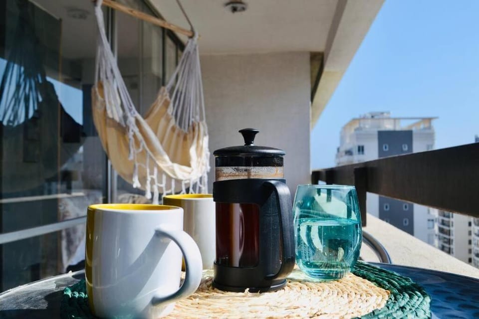 Departamento muy central, a pasos de playa, bares y terminal Apartment in Valparaiso