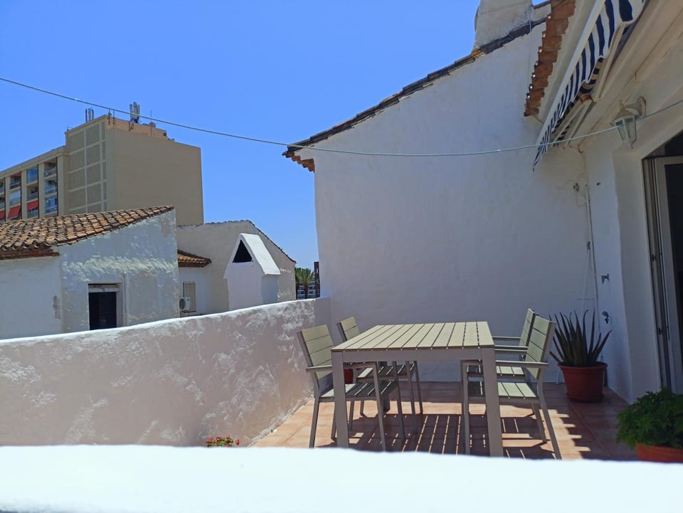 Pura Vida Apartment in Torremolinos