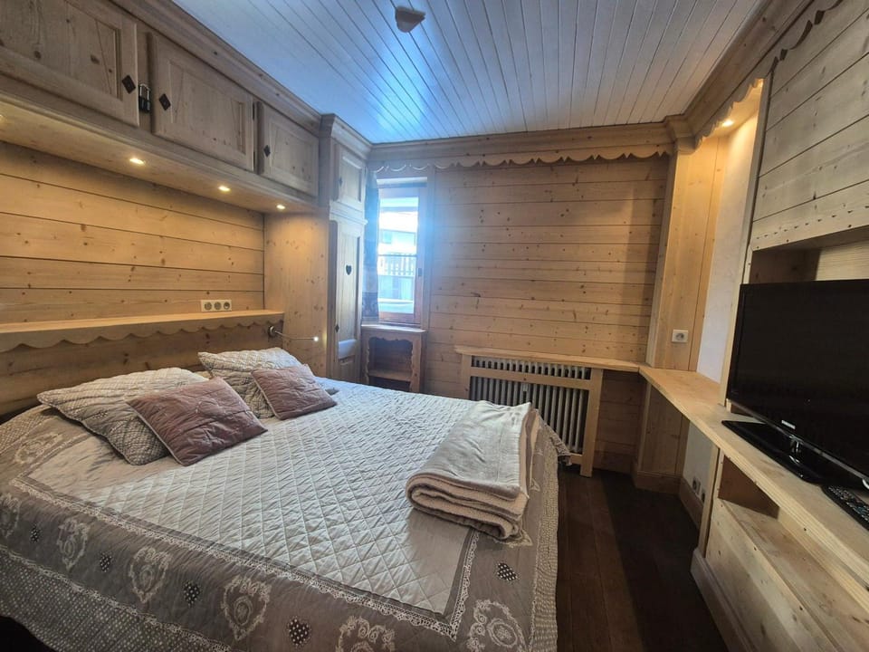 Appartement rénové avec balcon, proche pistes et commerces, animaux acceptés - FR-1-502-510 Apartment in Tignes