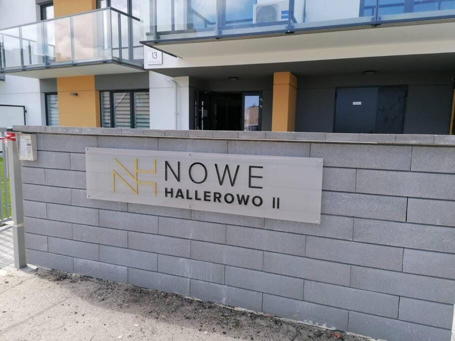 Property building, Street view