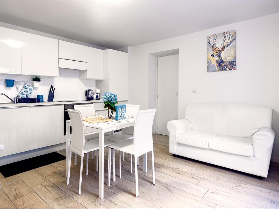 Luxury Appartament Piazza Roma Apartment in Marche
