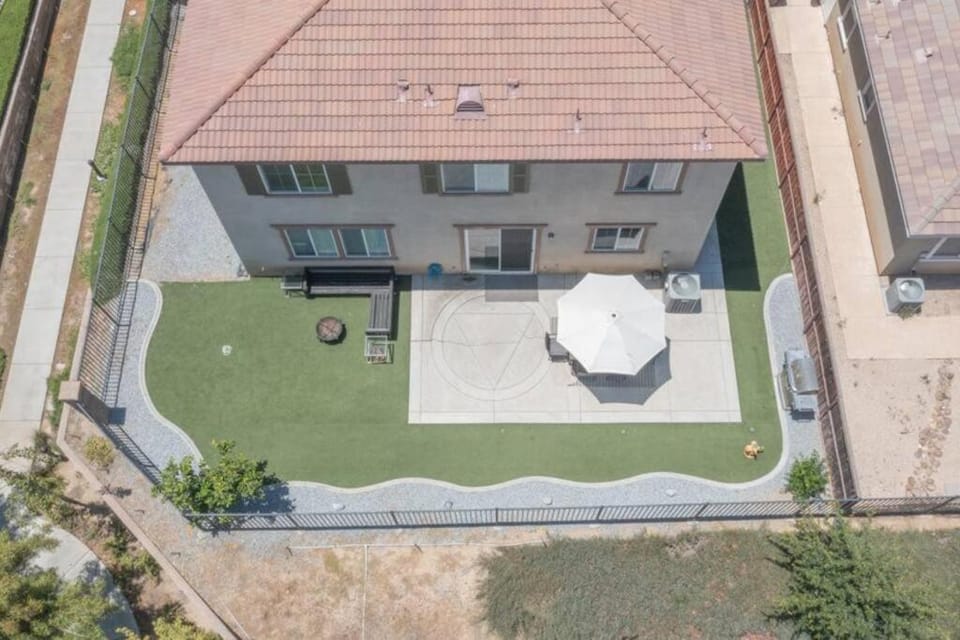 The Lake Stay House in Menifee