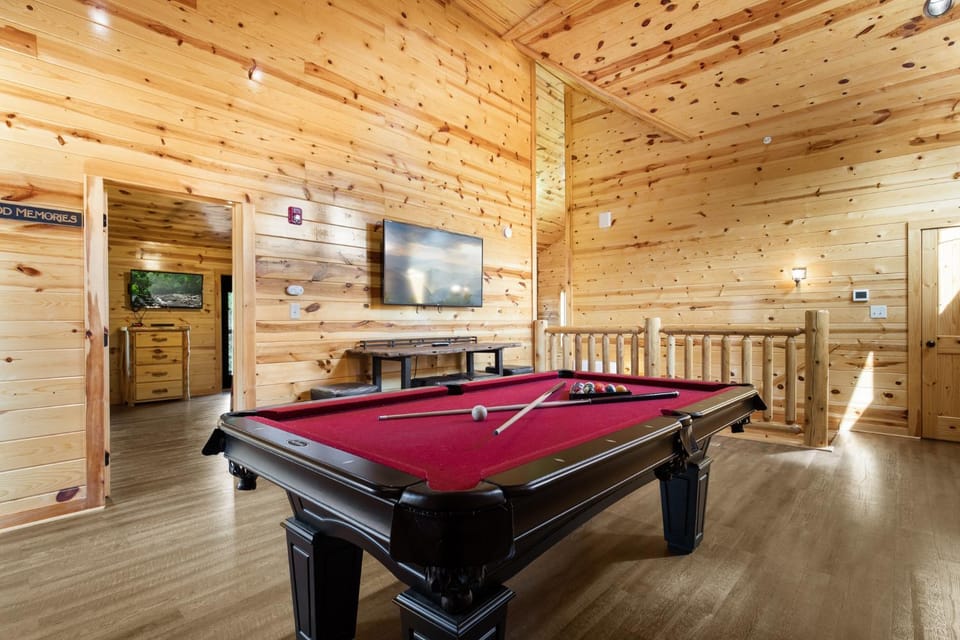 Billiard, Game Room, TV and multimedia