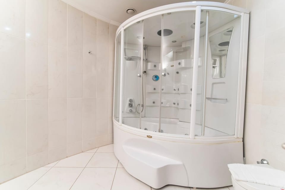 Bathroom, Bath