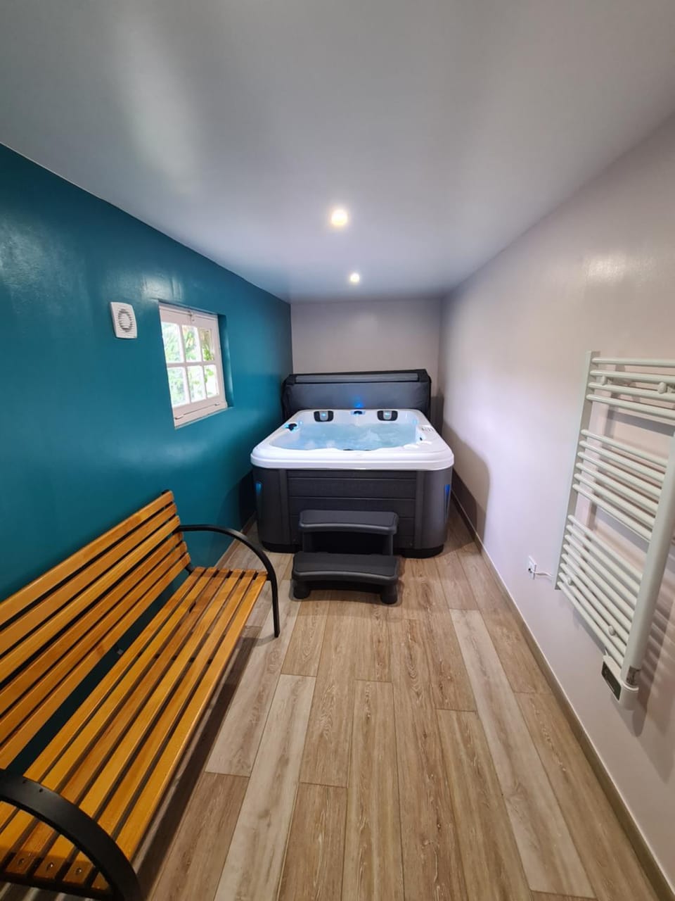 Hot Tub, Spa and wellness centre/facilities