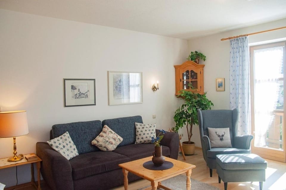 Almröserl -225- Apartment in Mittenwald