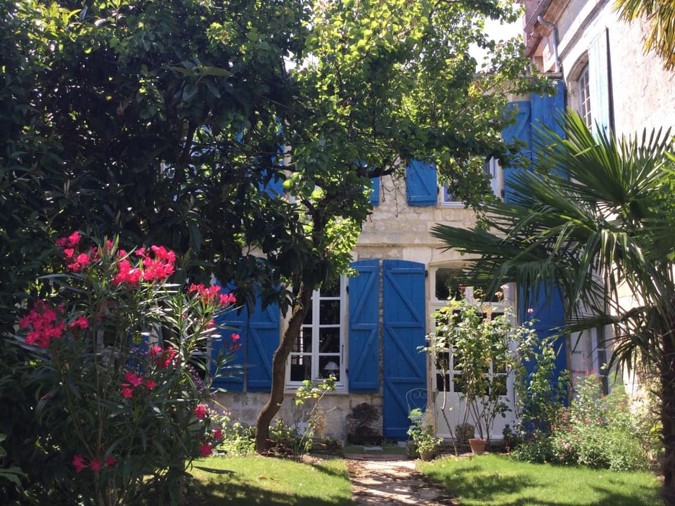 Property building, Garden