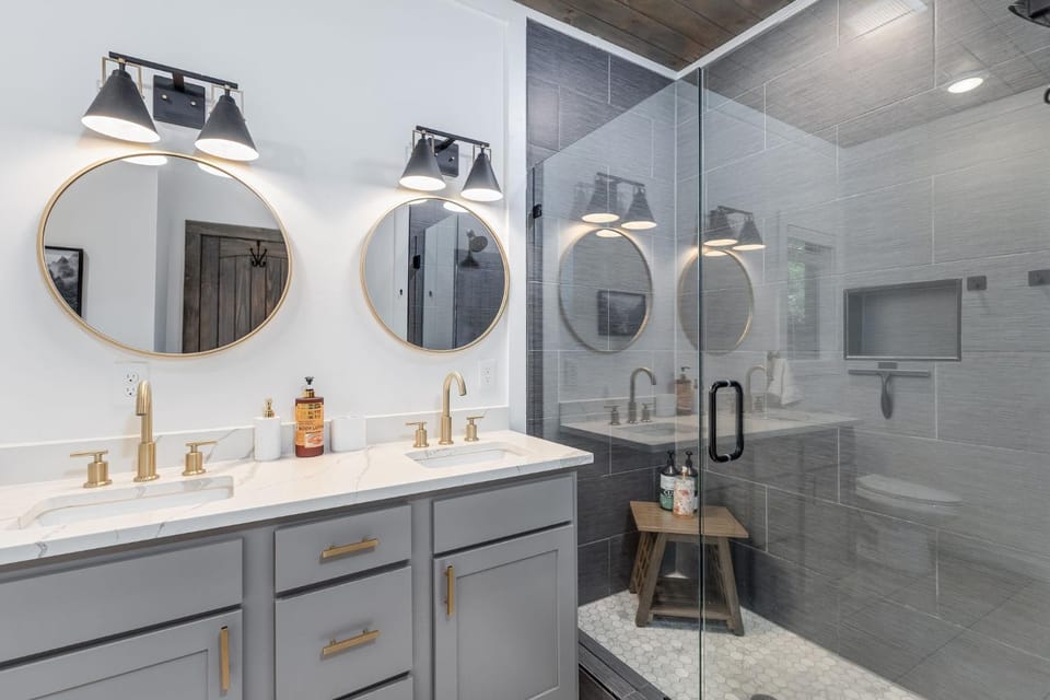 Shower, Bathroom