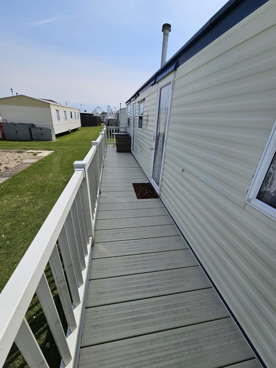 Ingoldmells - Caravan- Sleeps 8 - Seaside - Wi-Fi Chalet in Ingoldmells