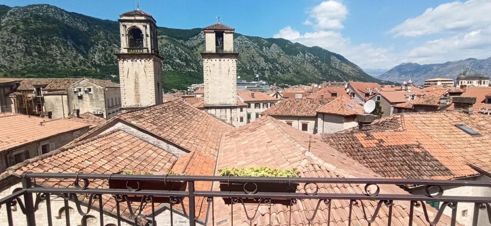 3 bedroom apartment-attic Apartment in Kotor