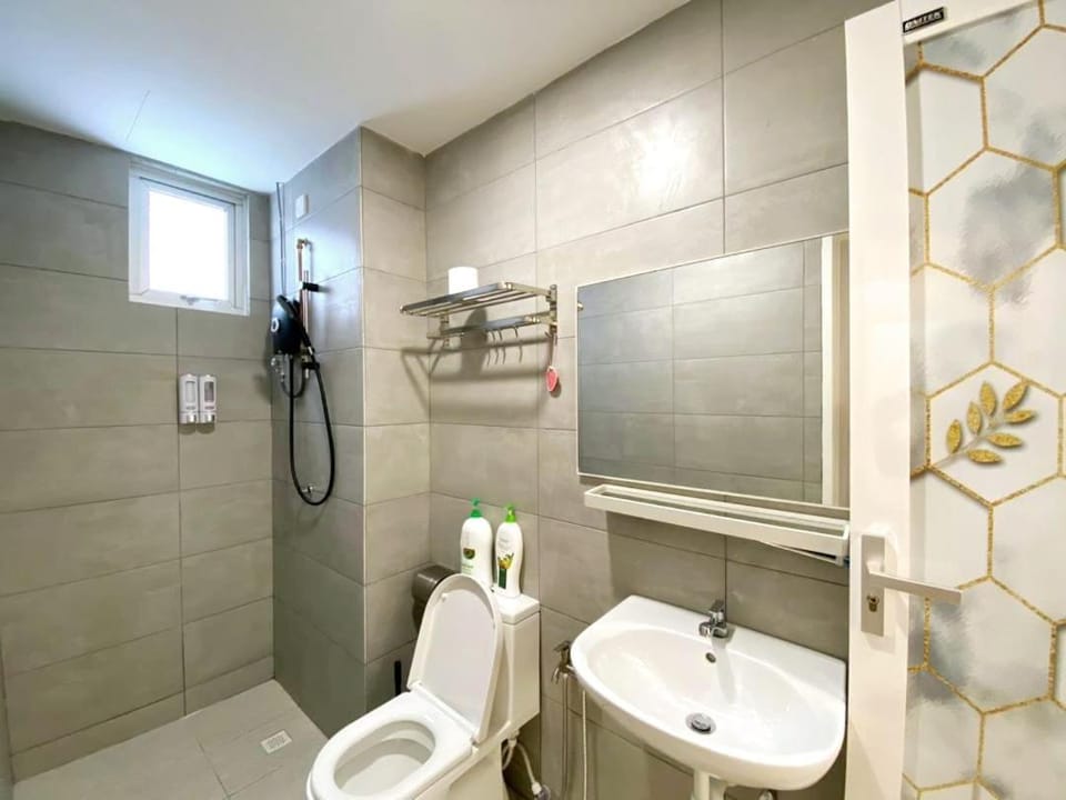 Metropol Cozy 2 Bedroom Suite By Jovial Apartment in Penang