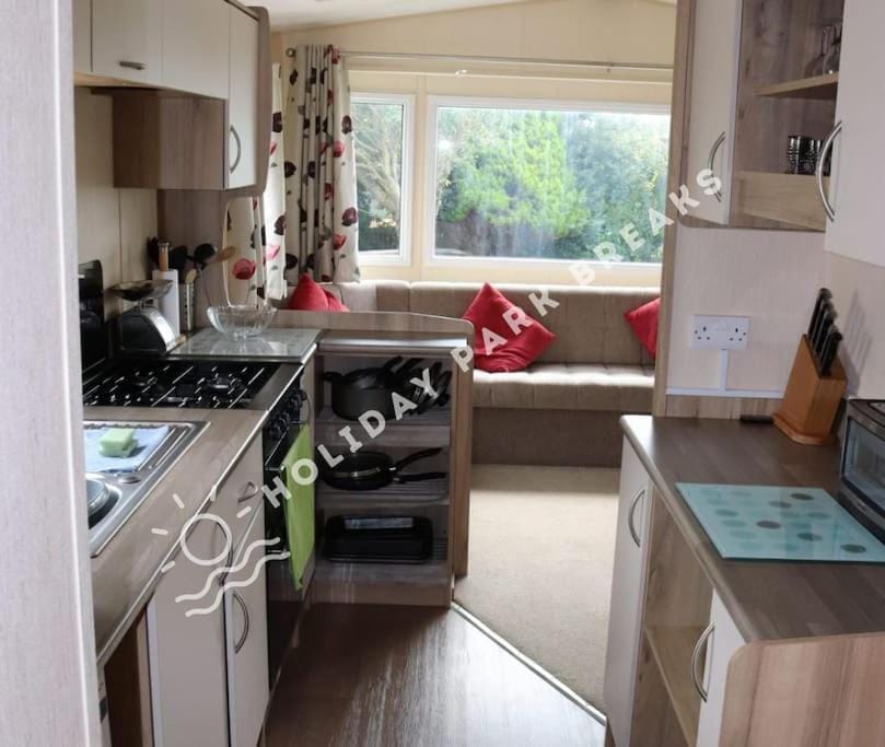 Homely 2 bed @ Seal Bay Resort House in Selsey