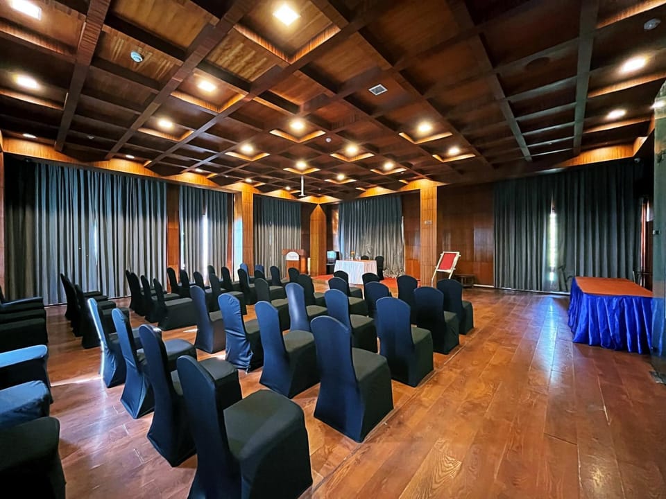 Meeting/conference room
