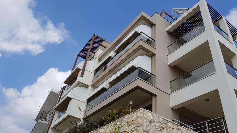 Balcony/Terrace, Decorative detail