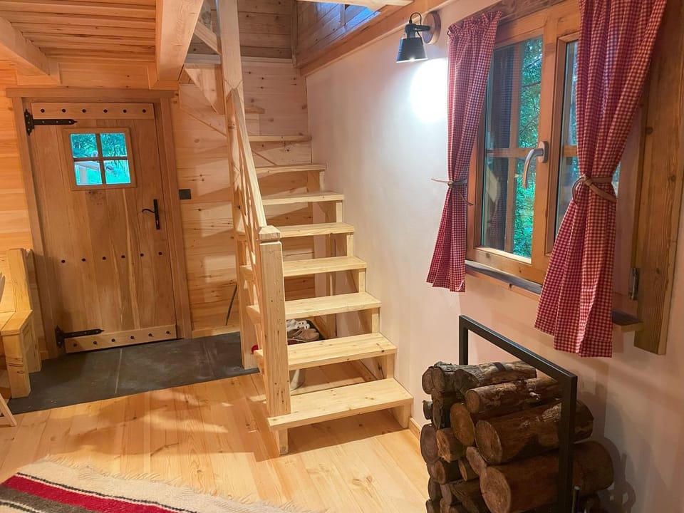 Cosy Mary Chalet Chalet in Romania