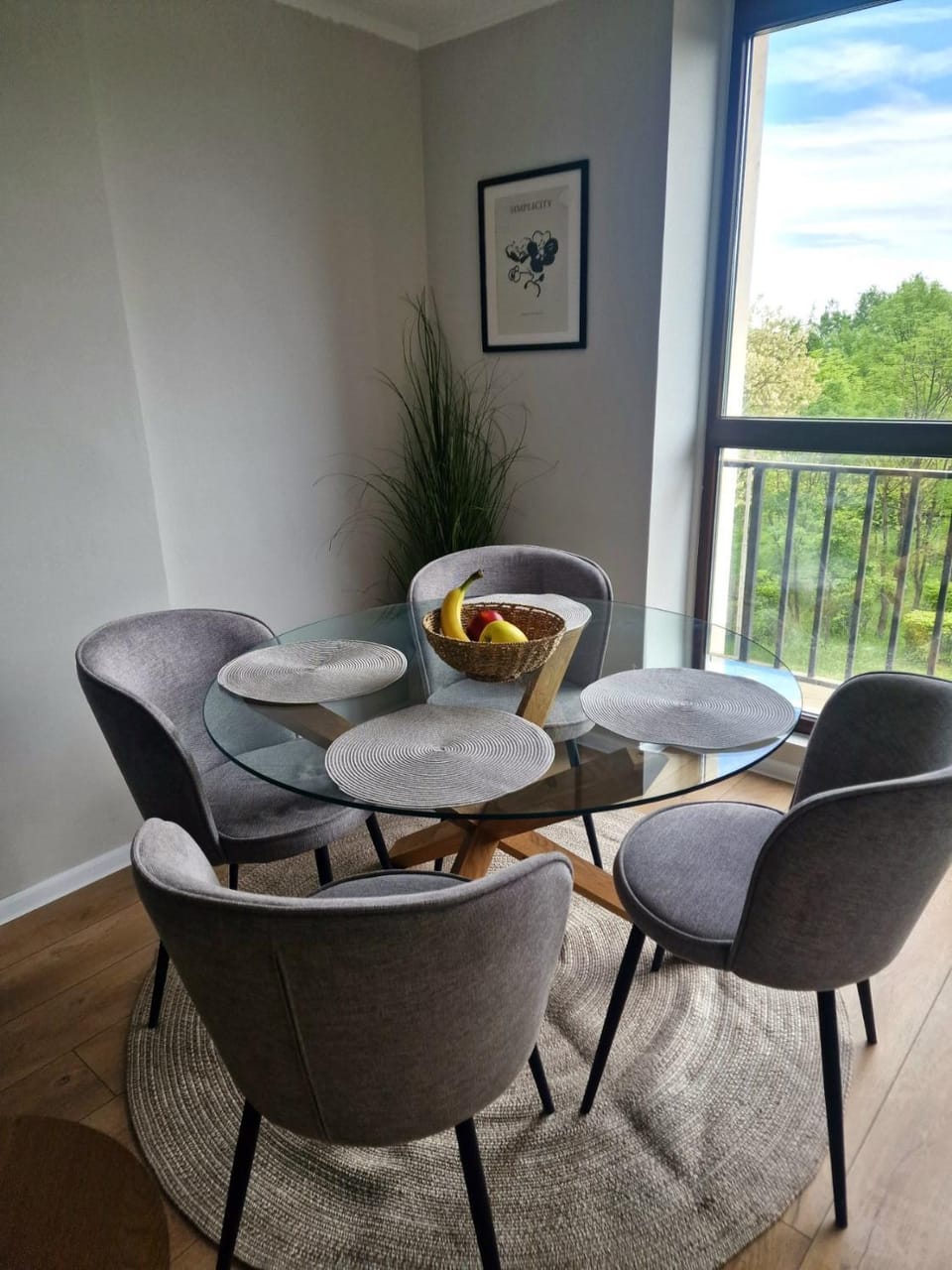 View (from property/room), Living room, Seating area, Dining area