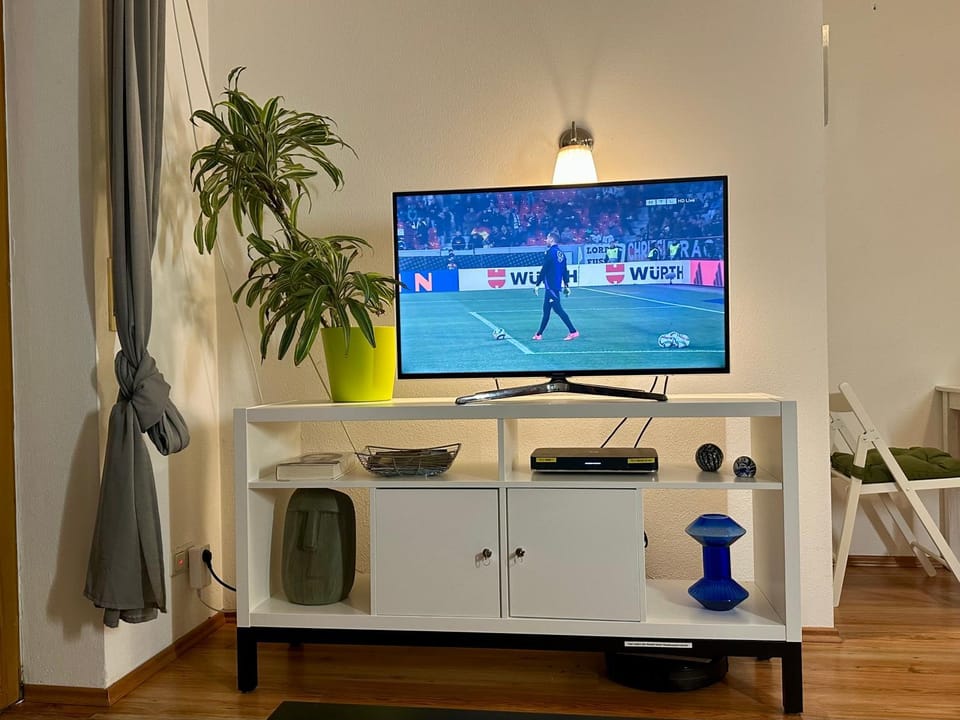 TV and multimedia, Living room