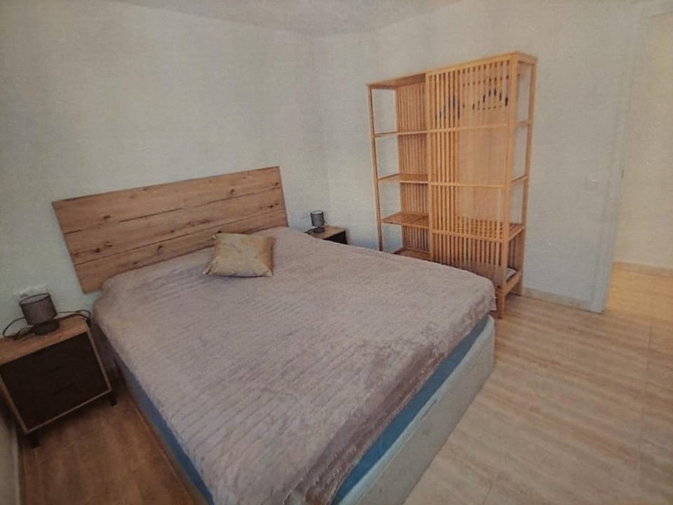 Bed, Photo of the whole room, Bedroom, flat iron, wardrobe, air conditioner