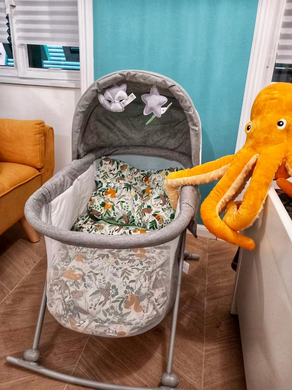cot