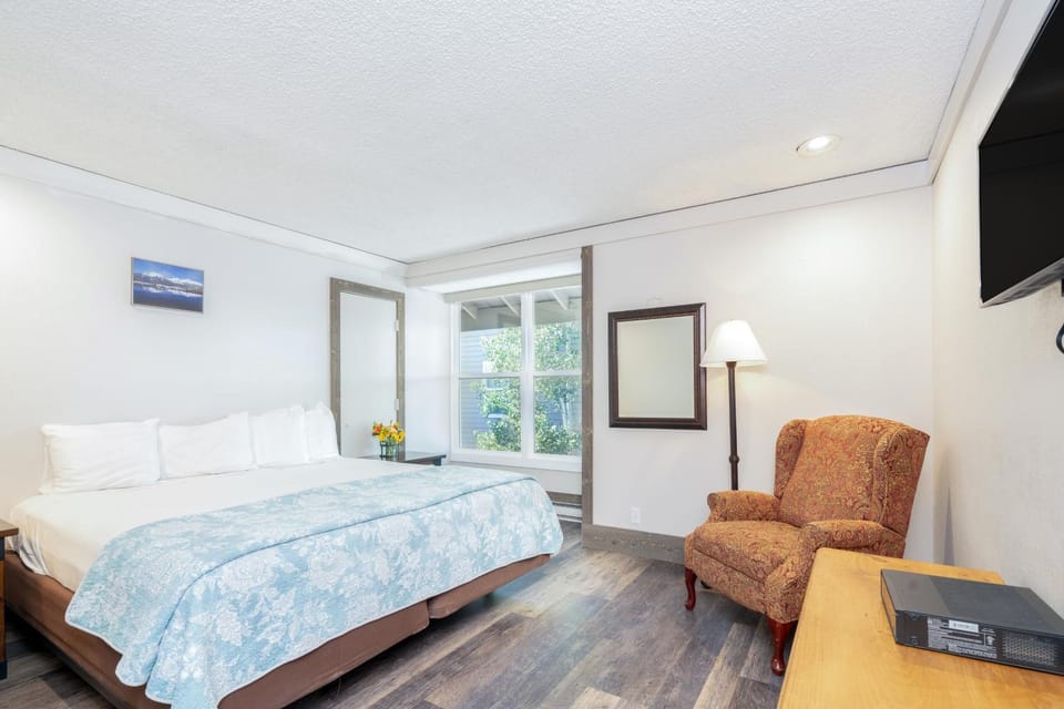 Mountainside Inn 222 by Alpine Lodging Telluride Apartment in Telluride