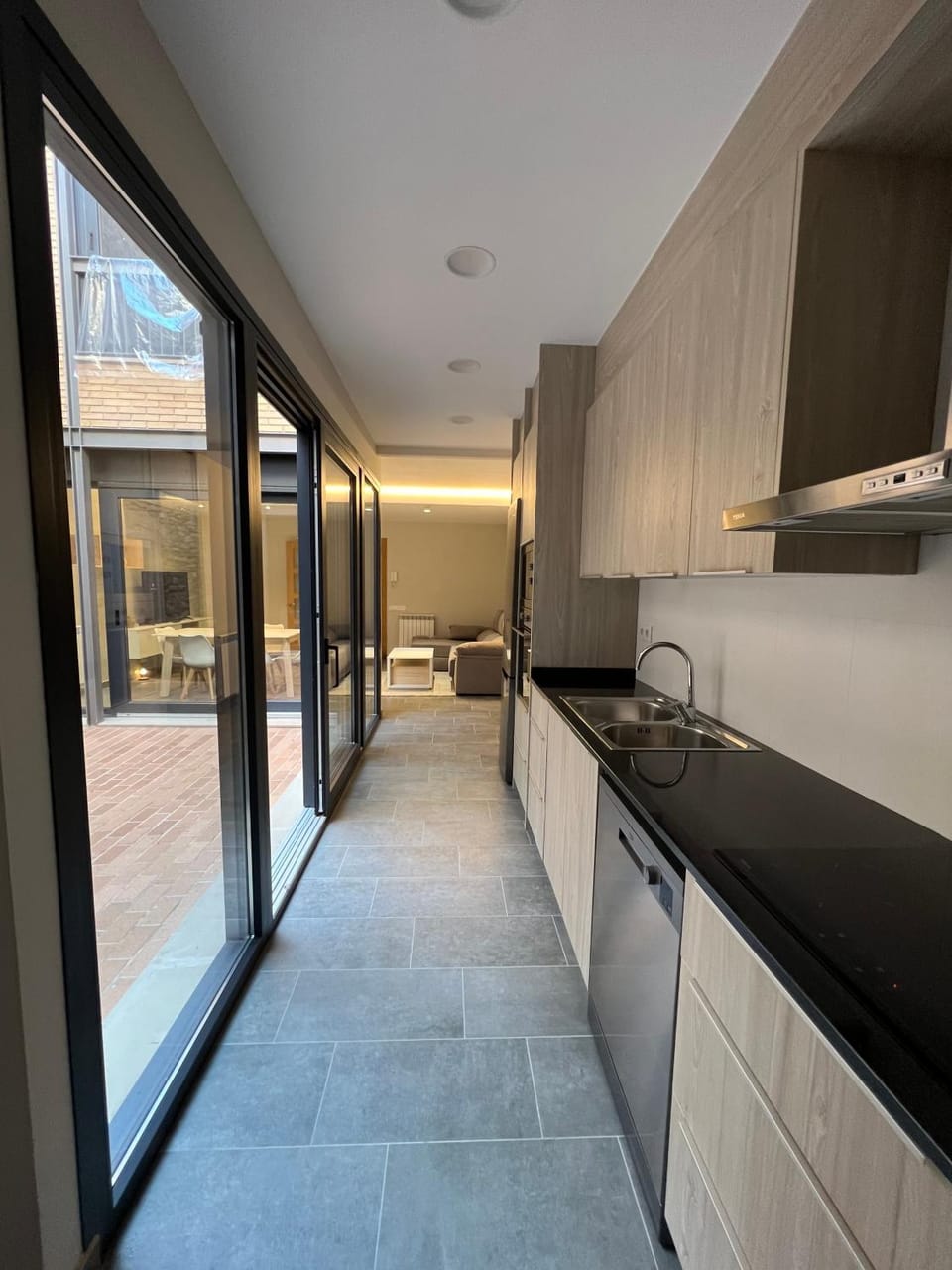 Kitchen or kitchenette, pet friendly, stove
