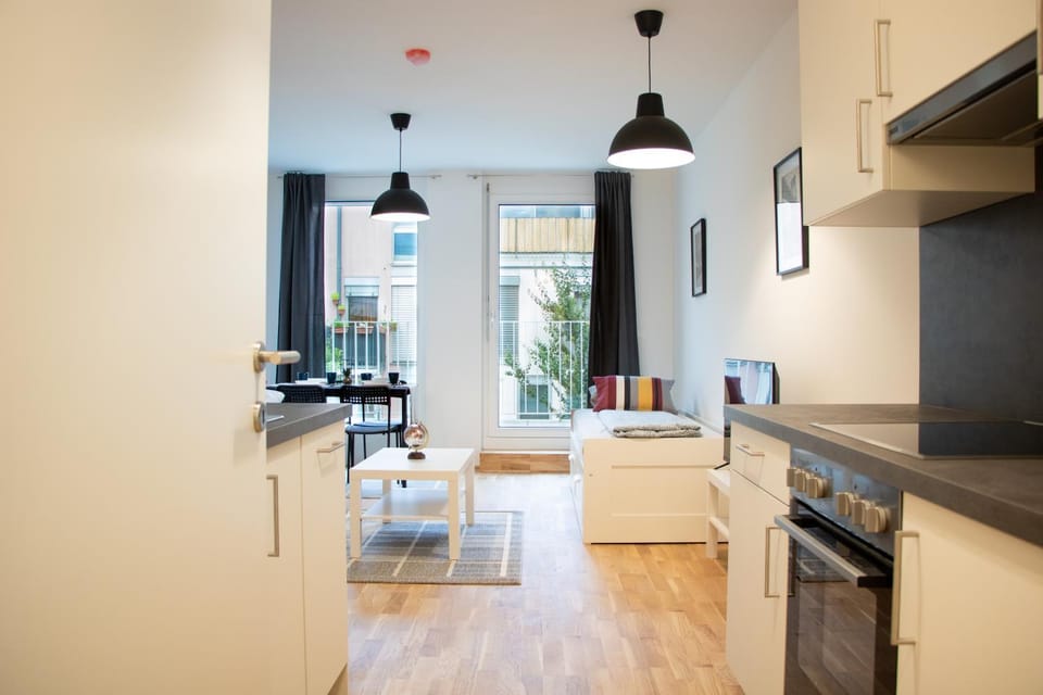 Bed, Living room, kitchen