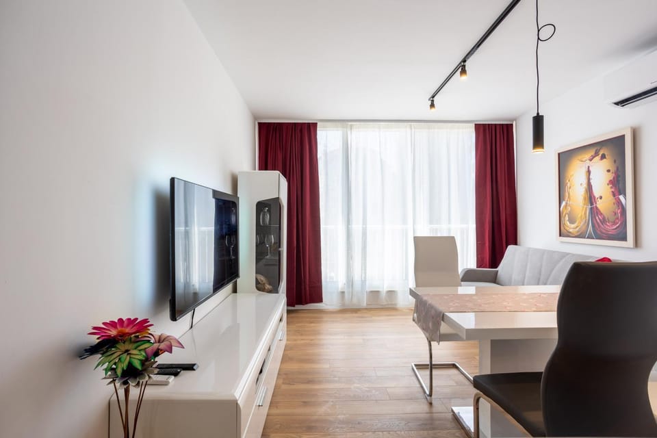 Royal Luxe Apartment in Split
