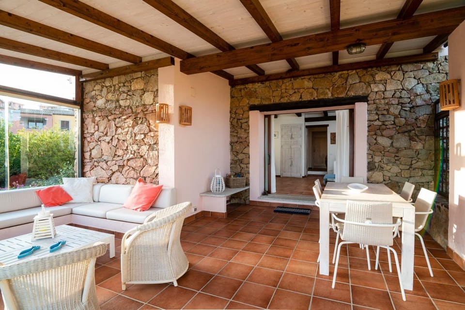 Balcony/Terrace, Balcony/Terrace