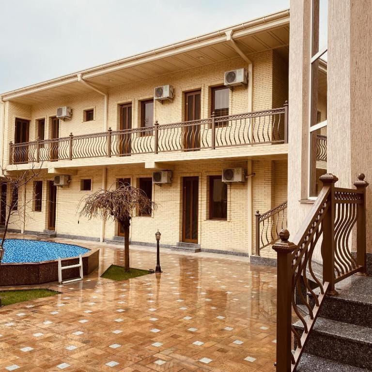 Property building, Patio, Day, View (from property/room), Balcony/Terrace, Pool view, Swimming pool, sunbed