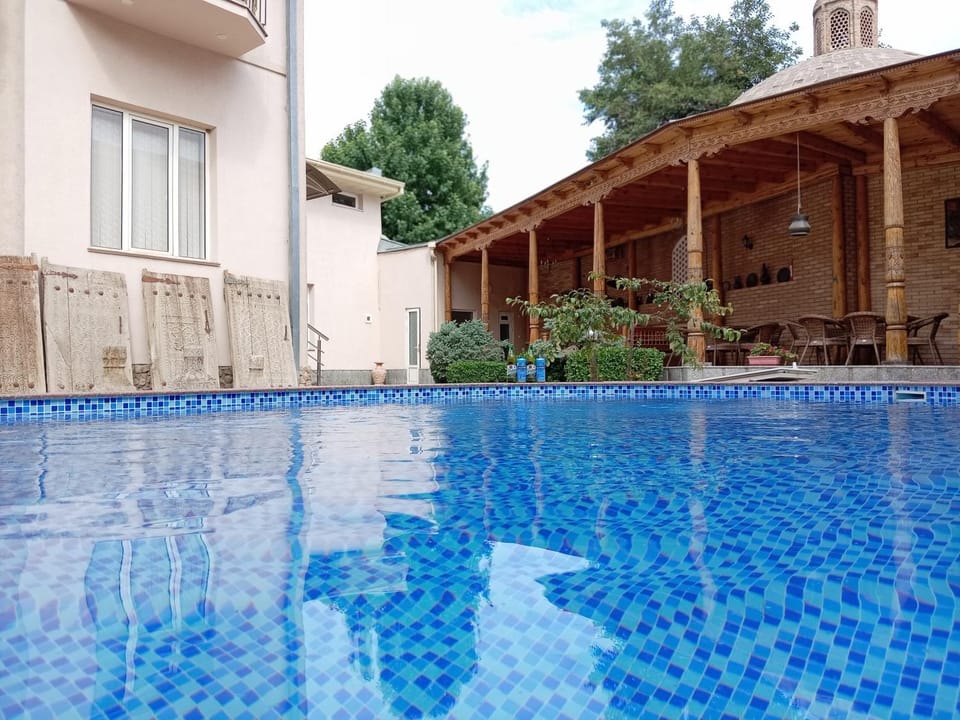 Pool view, Swimming pool