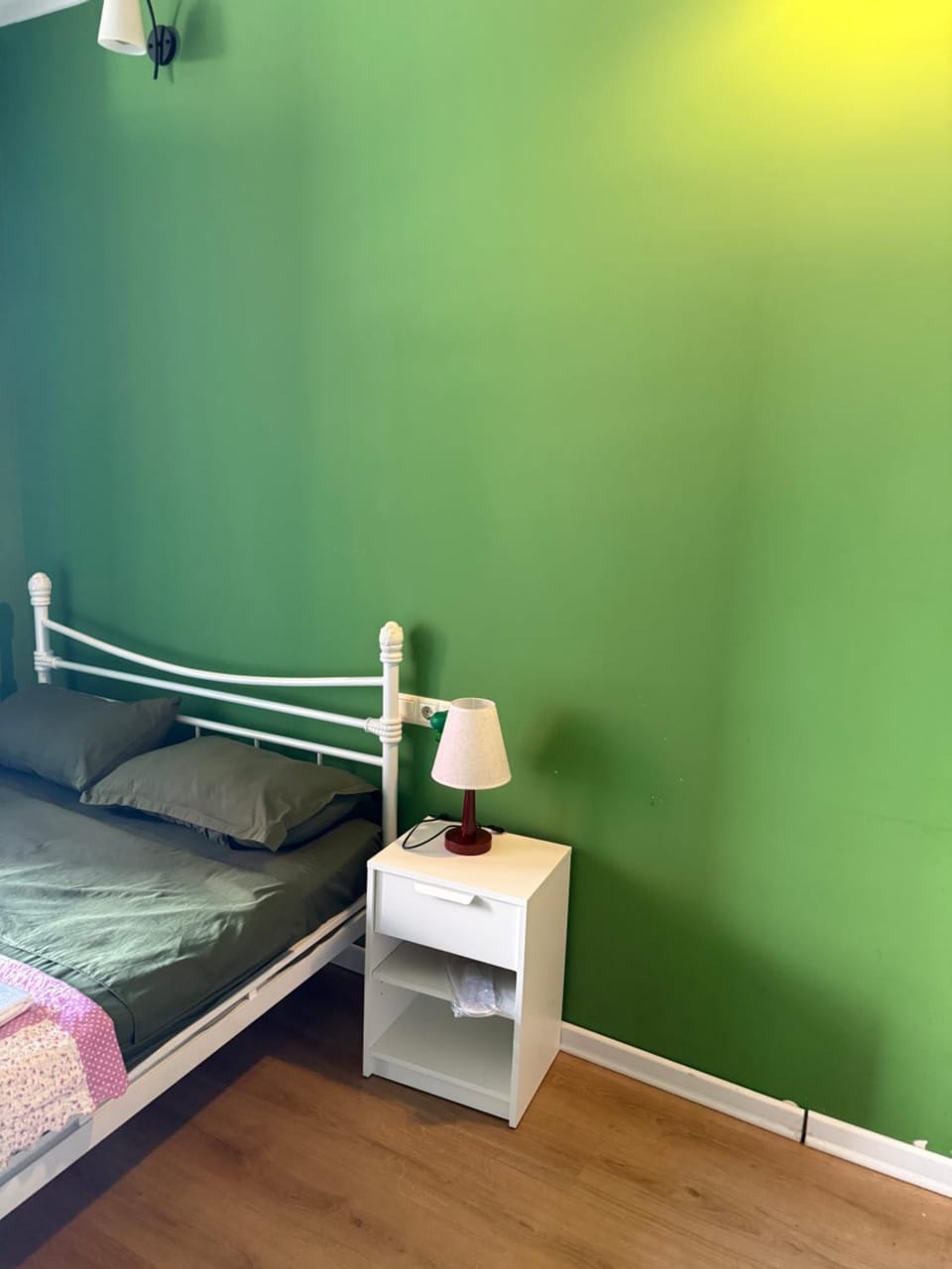 Green studio Apartment in Batumi