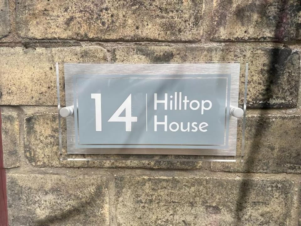 Hilltop House House in England