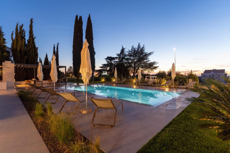 Garden view, Swimming pool