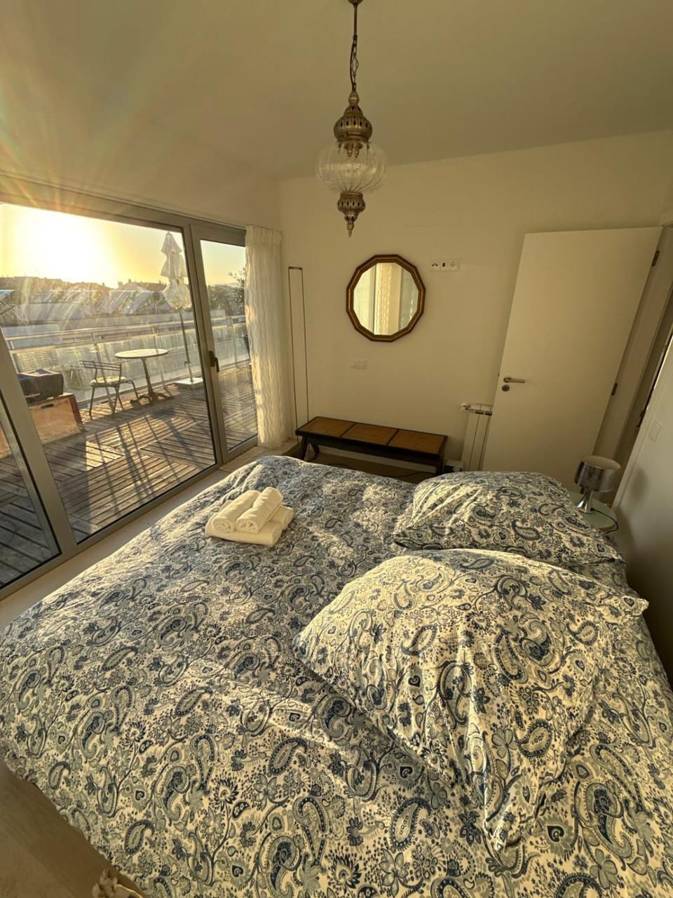 Bed, Sunrise, wedding