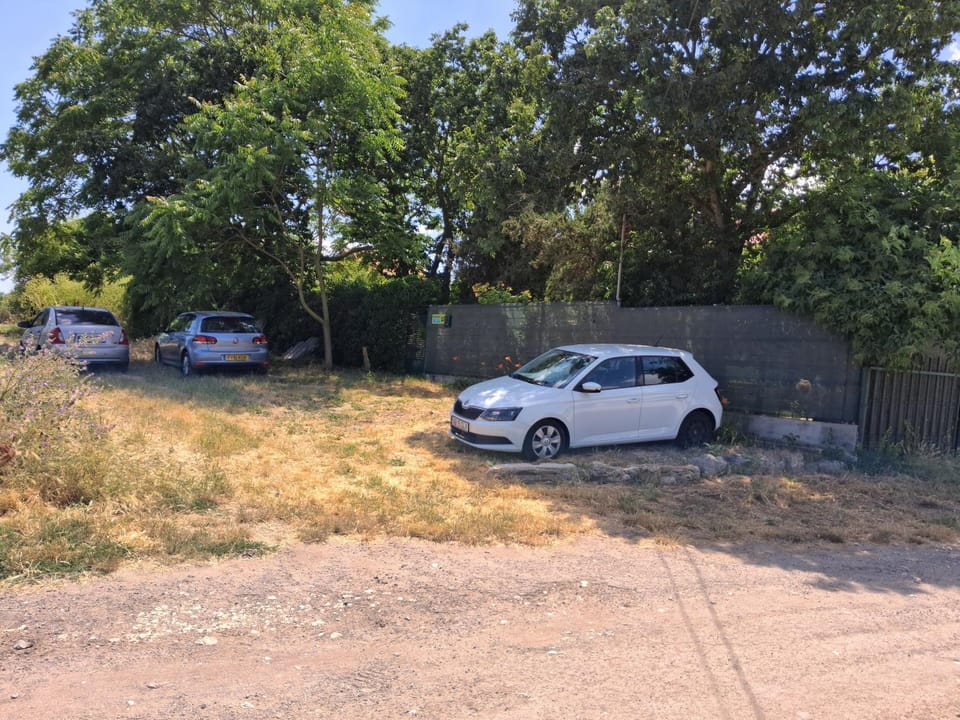 Property building, Day, Parking