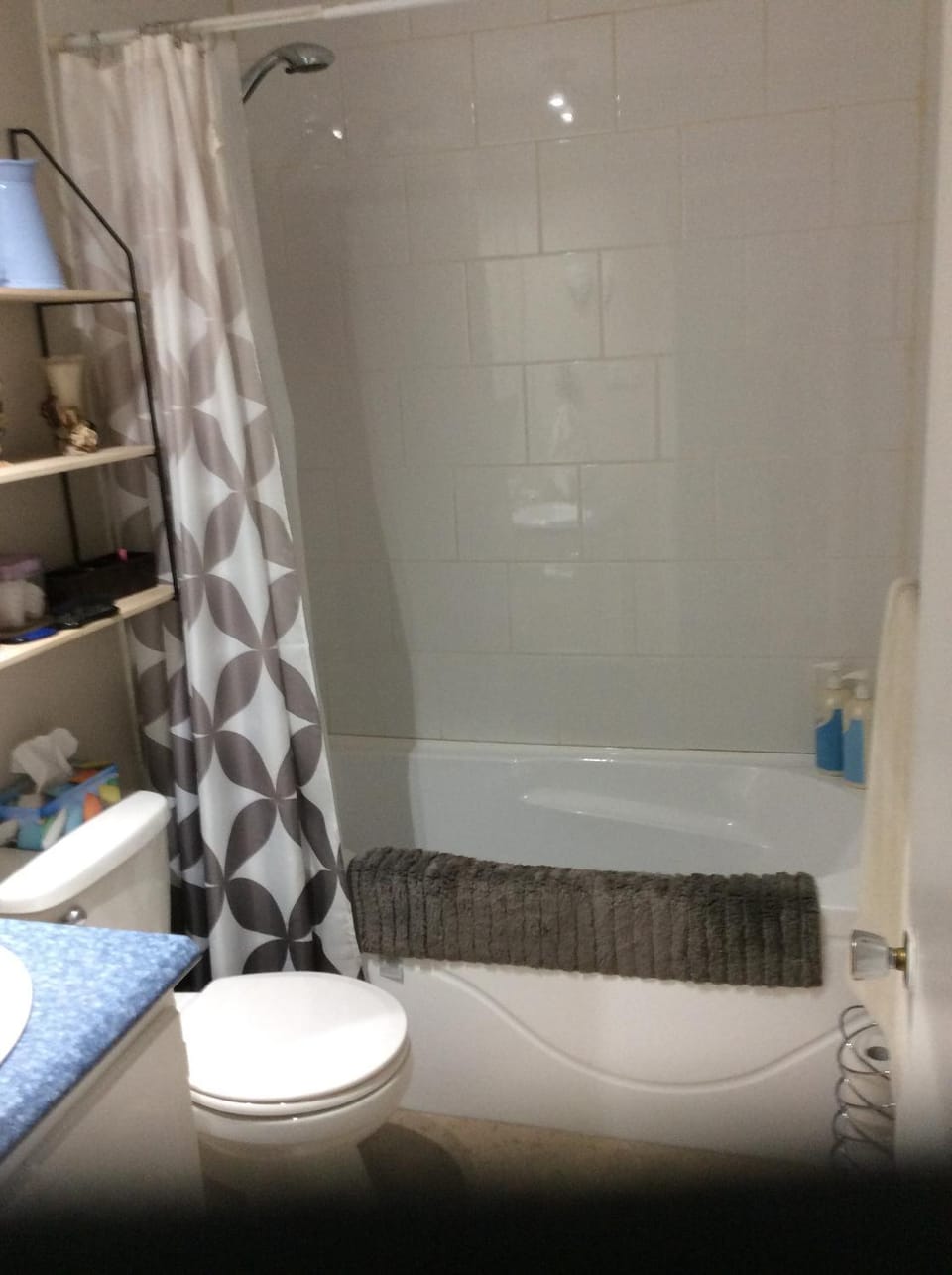 Chambre confortable Vacation rental in Sherbrooke