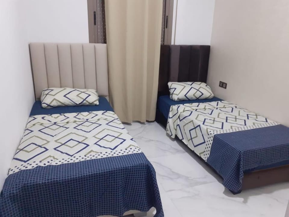 Private, Air Conditionner and Free Parking Apartment in Fes
