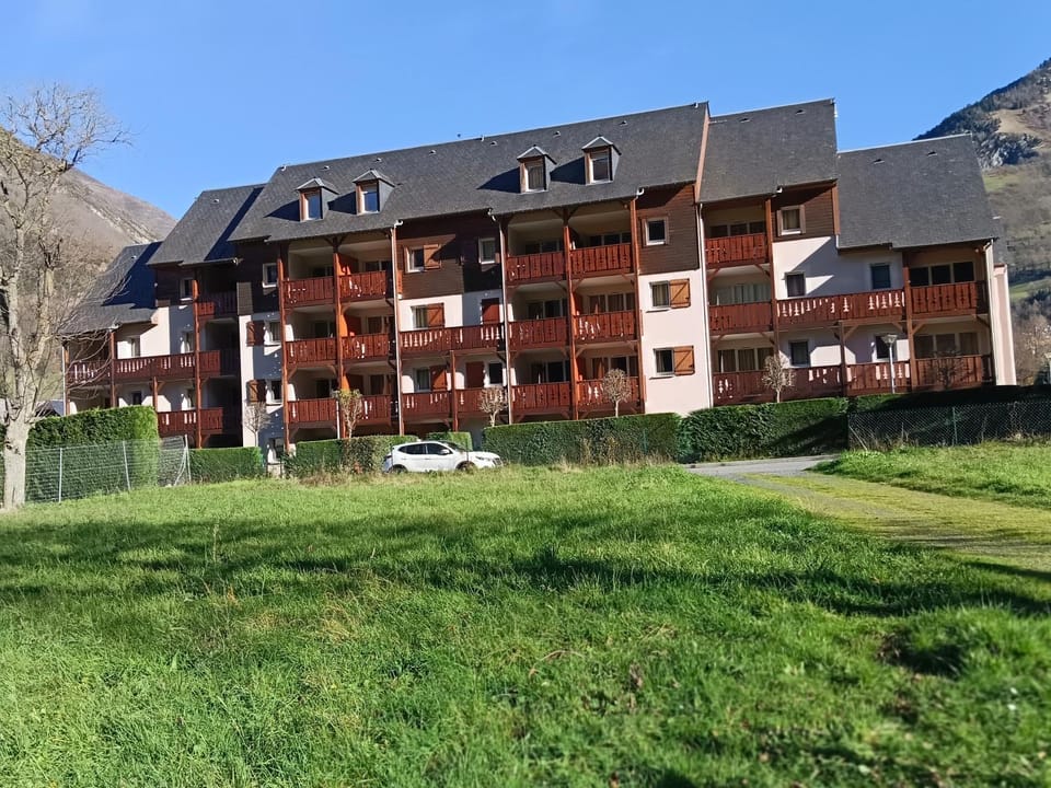 LUZVAL Duplex avec Balcon Apartment in Luz-Saint-Sauveur