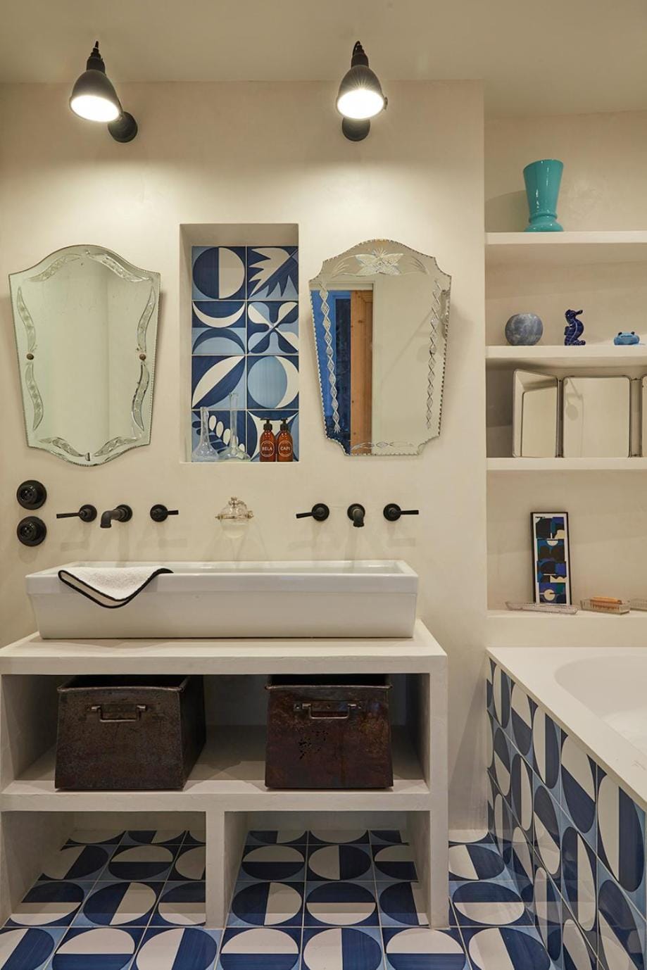 Bathroom, Bedroom, Bath