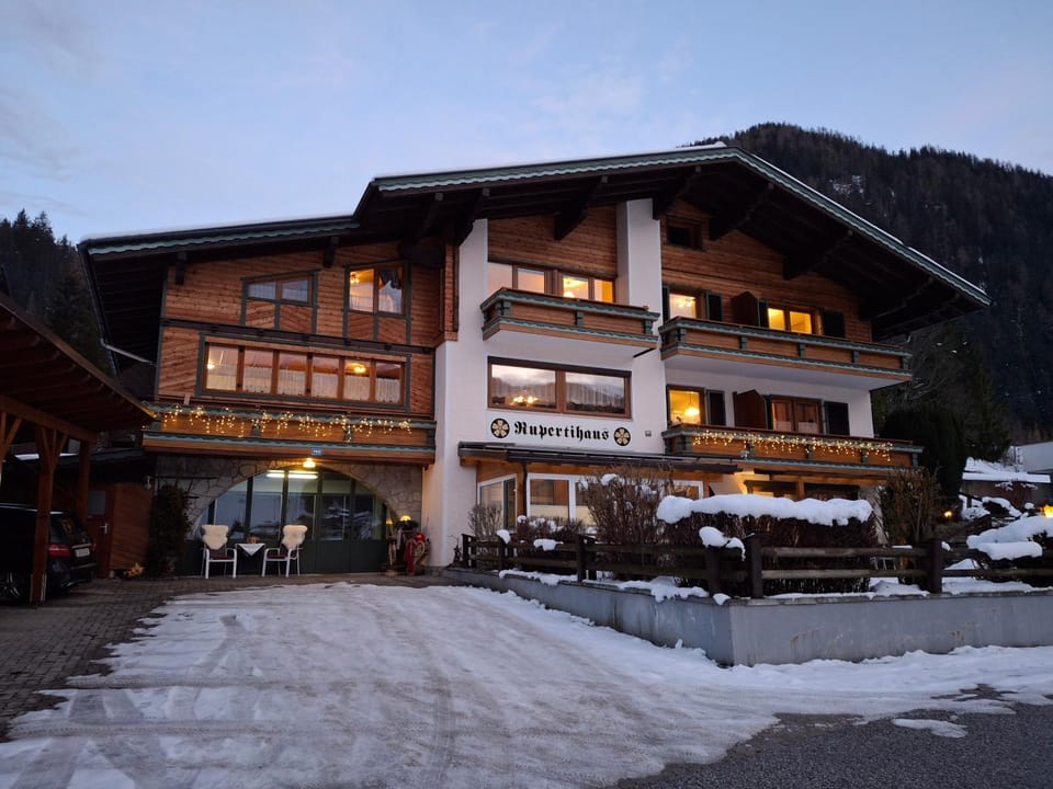 Property building, Winter