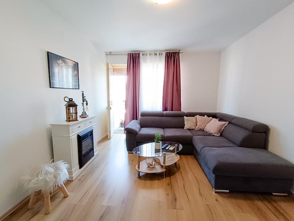 Living room, air conditioner