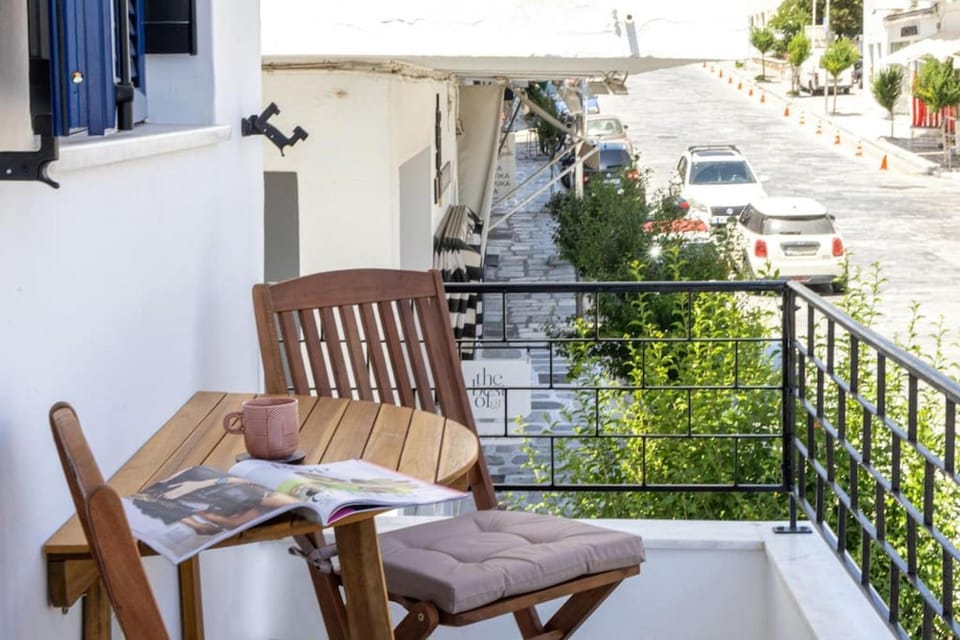 Summer Grace Tinos Apartment in Decentralized Administration of the Aegean