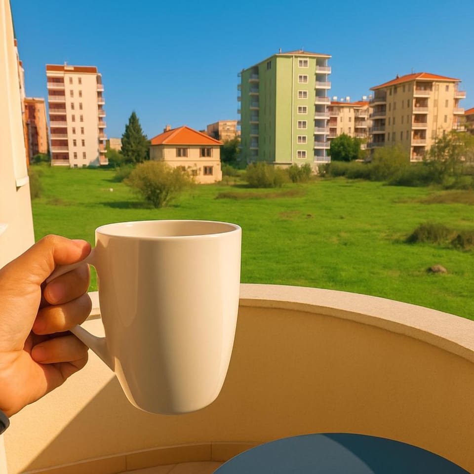 Day, Coffee/tea facilities, View (from property/room), Balcony/Terrace, Lake view