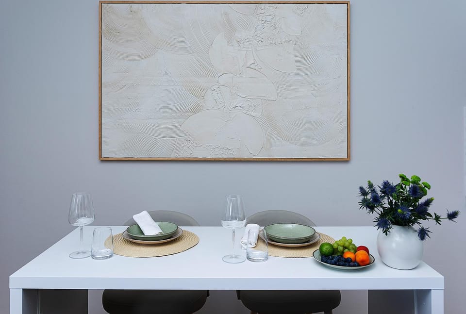 Food and drinks, Decorative detail, Dining area, Food