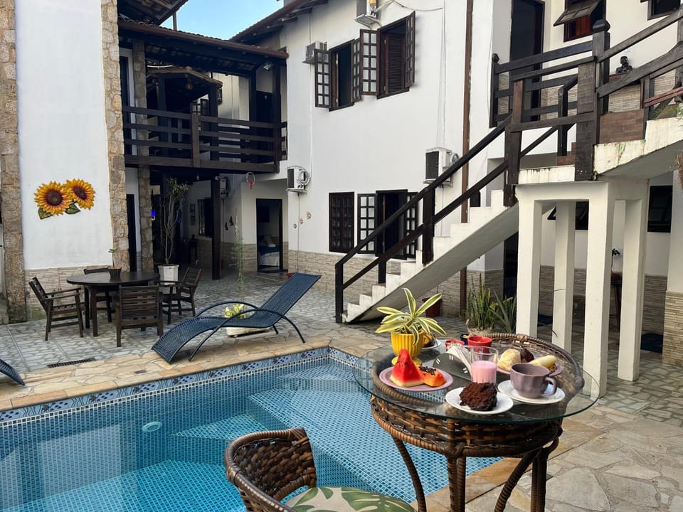 Breakfast, Inner courtyard view