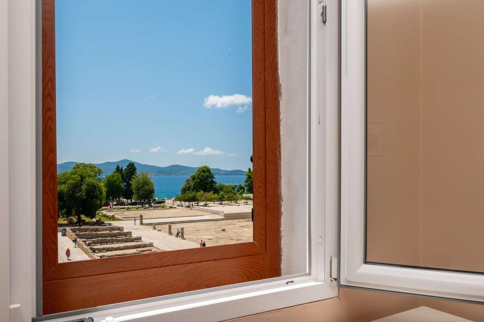 Apartments Sunny Apartment in Zadar